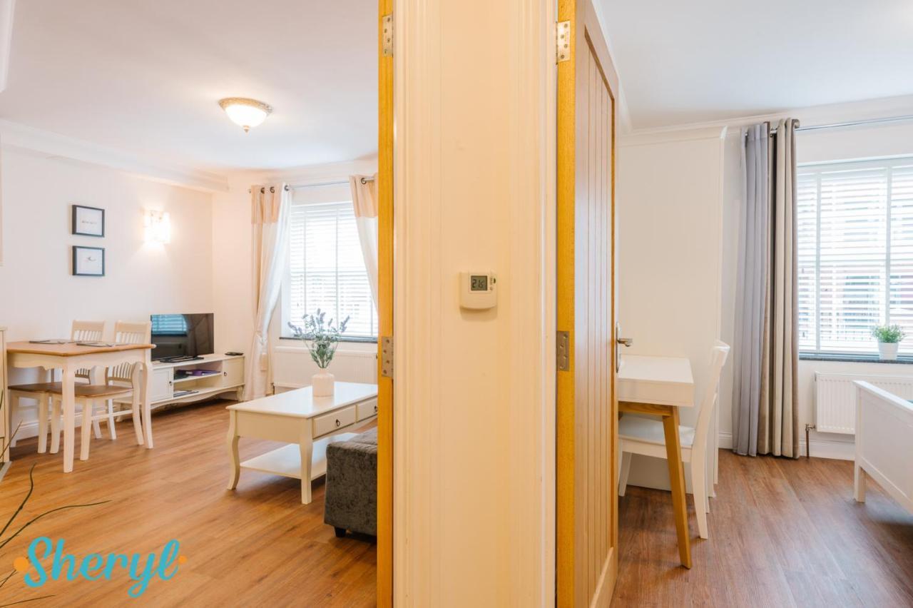 The Flat 2 By Sheryl - Stone Throw To Northampton Gen Hosp & Town Centre Apartment Bagian luar foto
