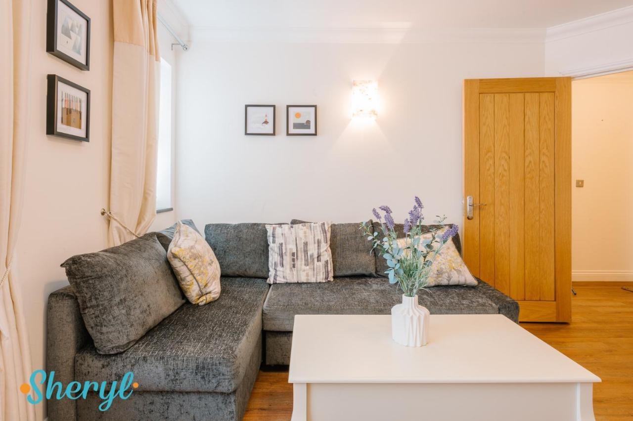 The Flat 2 By Sheryl - Stone Throw To Northampton Gen Hosp & Town Centre Apartment Bagian luar foto